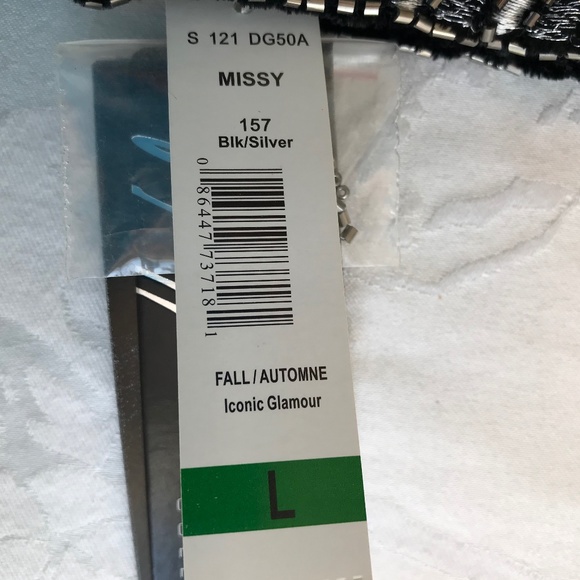 NWT Peter Nygard Iconic Collection Handcrafted Black & Silver Missy’s Jacket - Picture 13 of 16